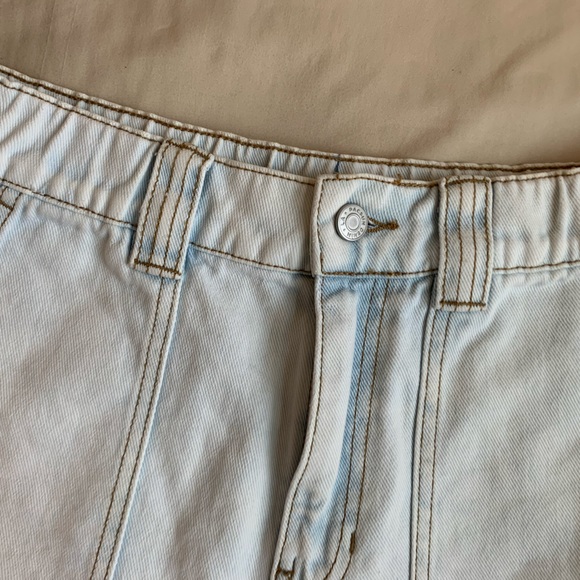 Light Wash Pacsun denim wide leg shorts. - Picture 6 of 9